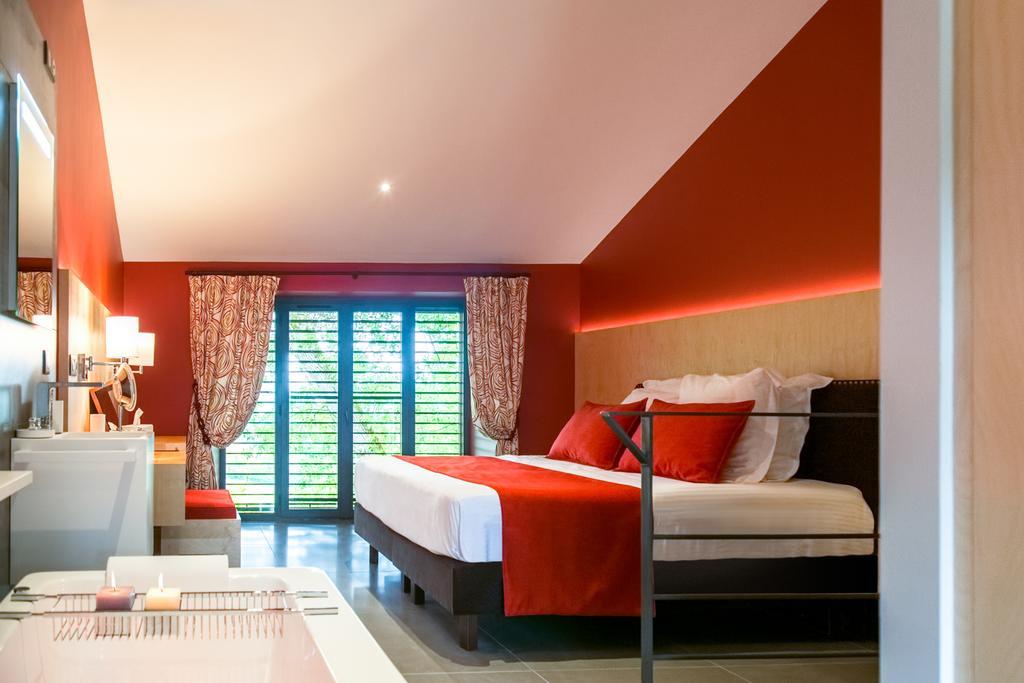 Chambres D'Hotes Domaine De Nazere Avezan Dış mekan fotoğraf